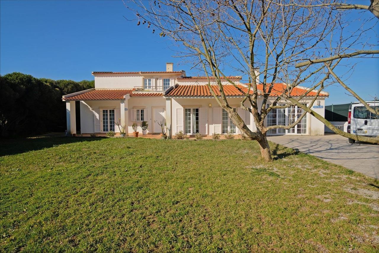 Freesurfcamp & Hostel Baleal Exterior photo